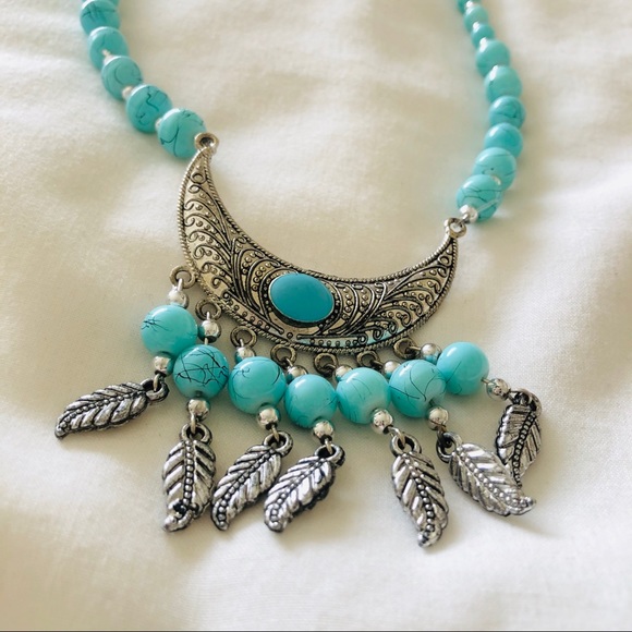 New! 🌈 Boho Necklace 🌈 - Picture 3 of 4